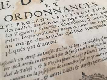 Louis XIV (Ludwig XIV.), François I (Franz I.), Henri II (Heinrich II.), Charles IX (Karl IX.), Henri III (Heinrich III), Edicts et Ordonnances,
qui reglent la iurisdiction des Baillis, Seneschaux, et Juges Presidiaux, auec les Vigieurs, Prevosts, Chatellains et autres premiers iuges ordinaires Royaux, 1670